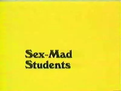 Fata suge pula în toaletă și face sex sex gay 18 19