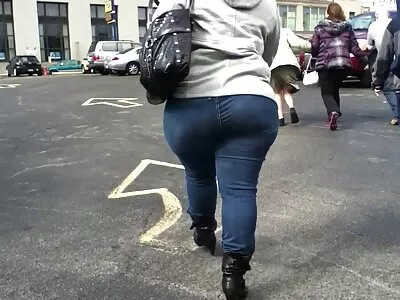Tânăra cățea îmi linge pula gay sex6