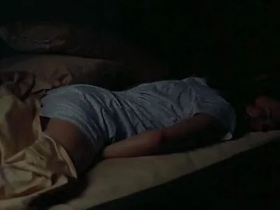 Coed drăguț hot boys gay porno călărește un dong foarte bun