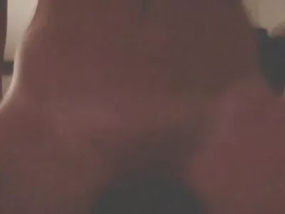 Bruneta cu țâțe mari ia cum pe gay blond tube față
