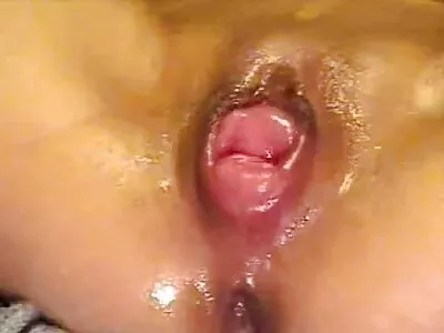 O gay free video hd brunetă suge un cocoș