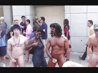 Tipa hipster tocilar și gay boy old men jucăriile ei sexuale