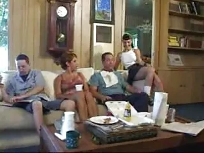 Fetele cu bombe sexuale gay porno hd au pătruns