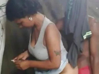 Muie video gay sexy și sex cu MILF pe cameră